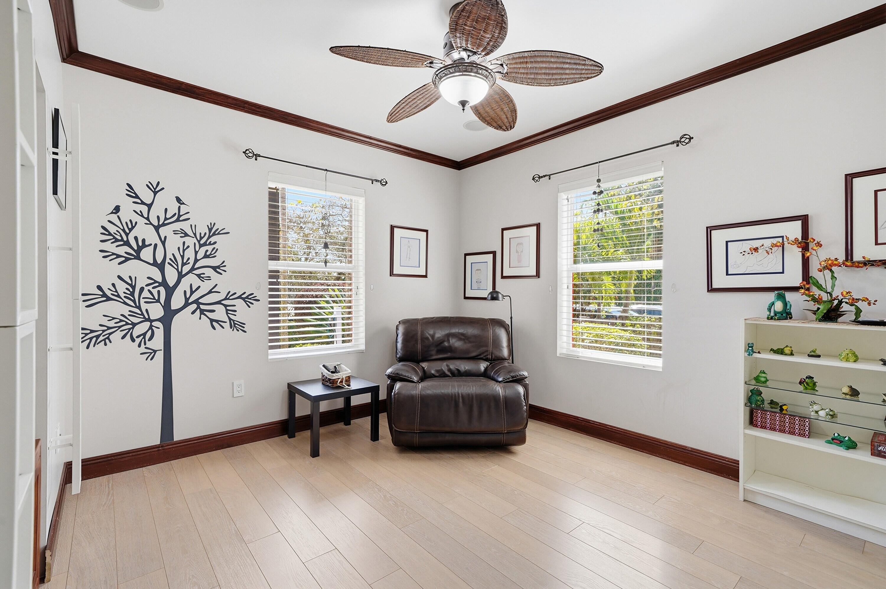 DAVIS ISLES - Residential