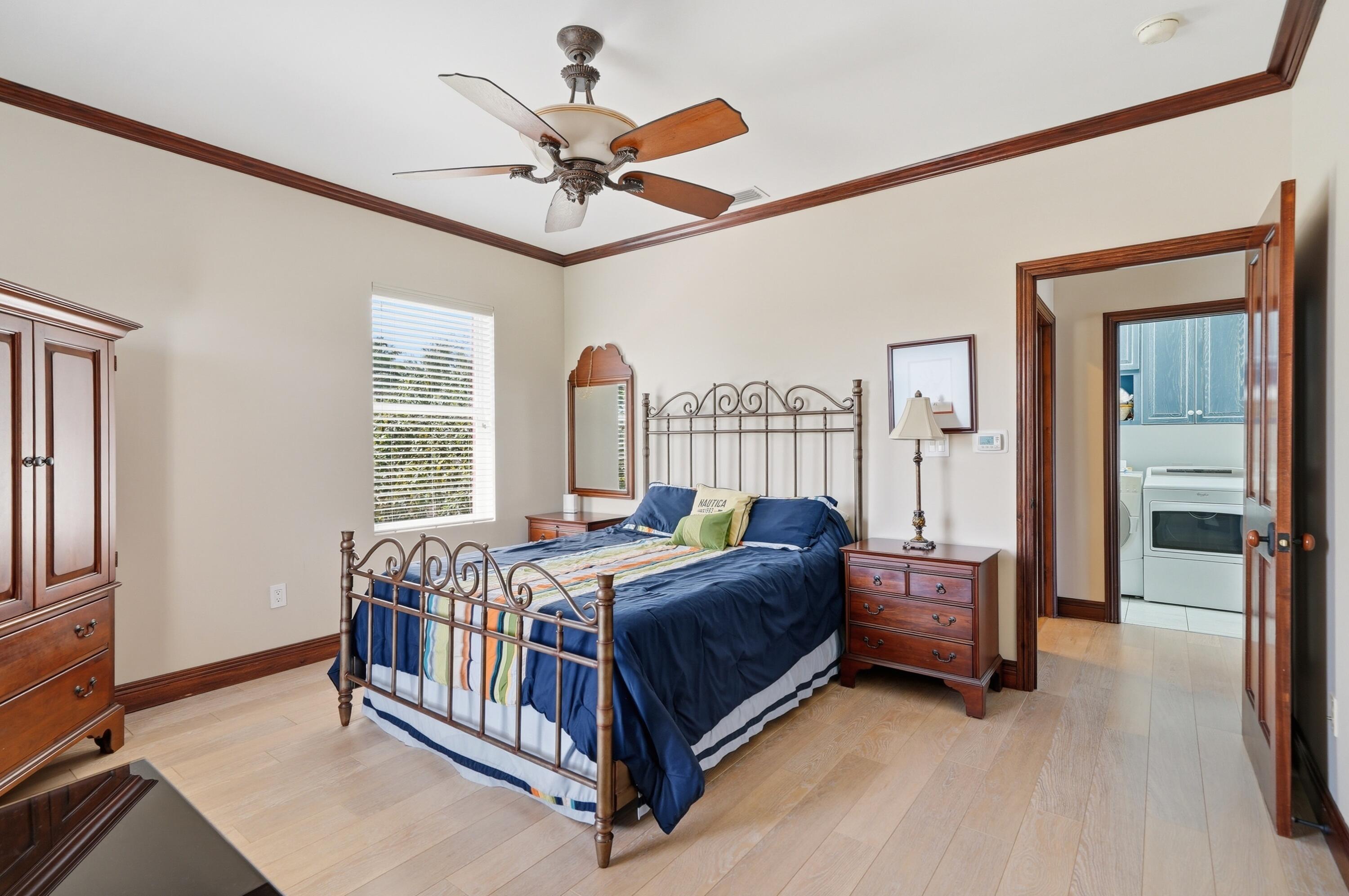 DAVIS ISLES - Residential