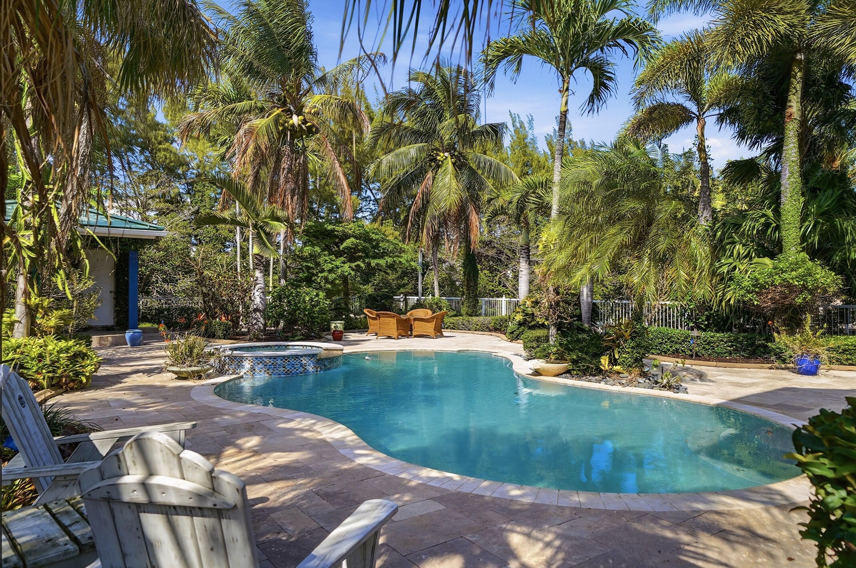 DAVIS ISLES - Residential