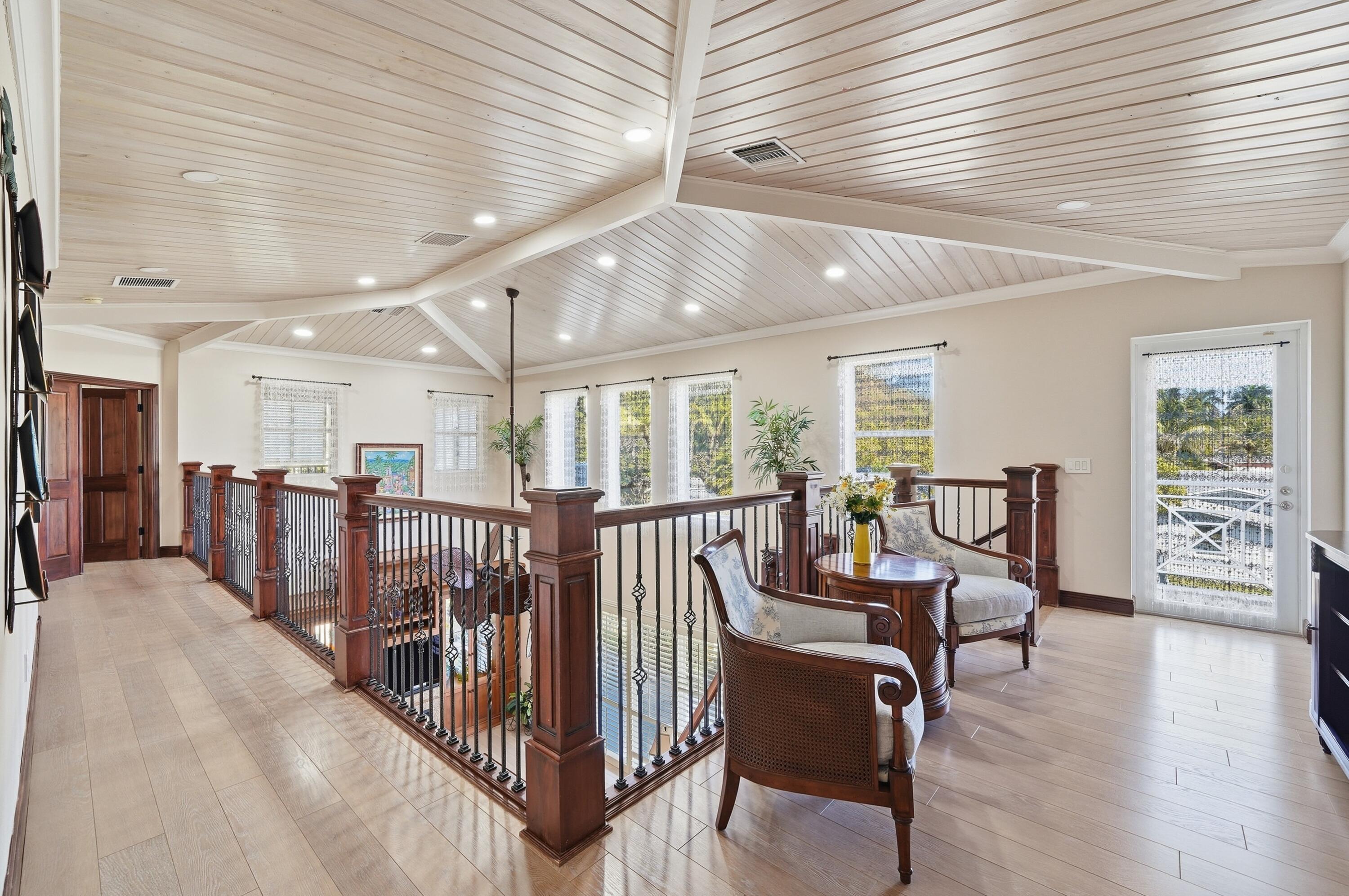 DAVIS ISLES - Residential