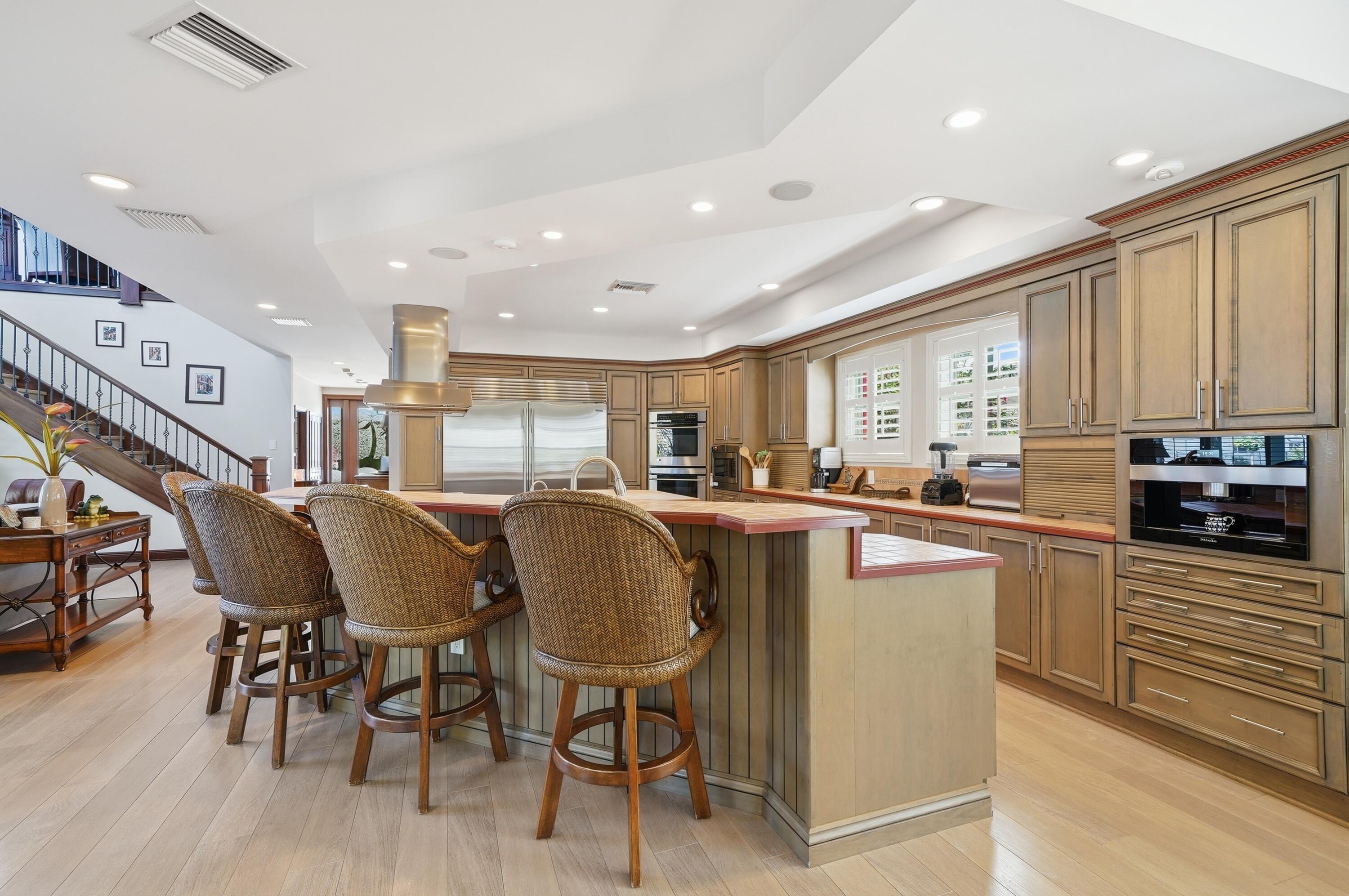 DAVIS ISLES - Residential