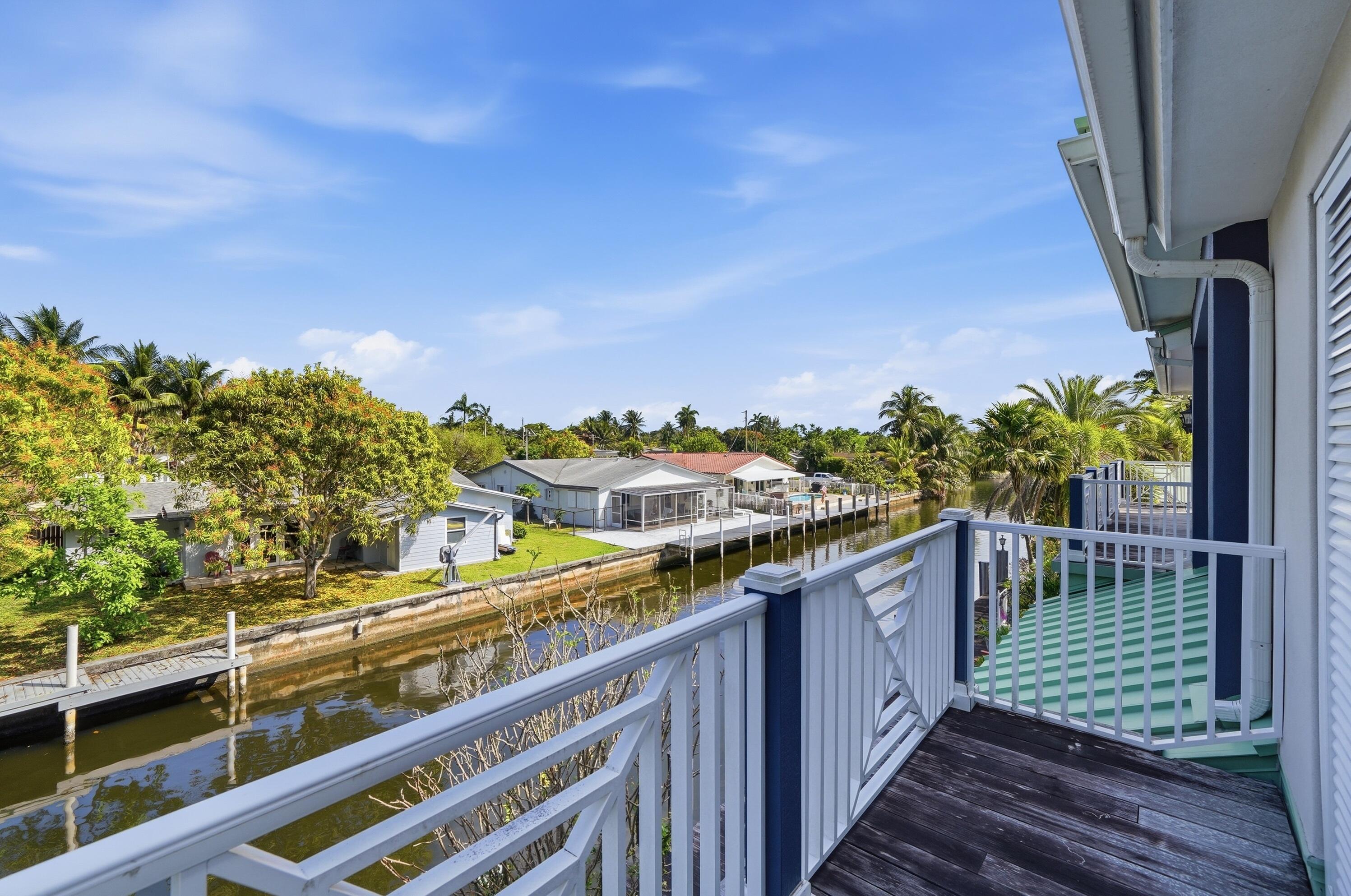 DAVIS ISLES - Residential