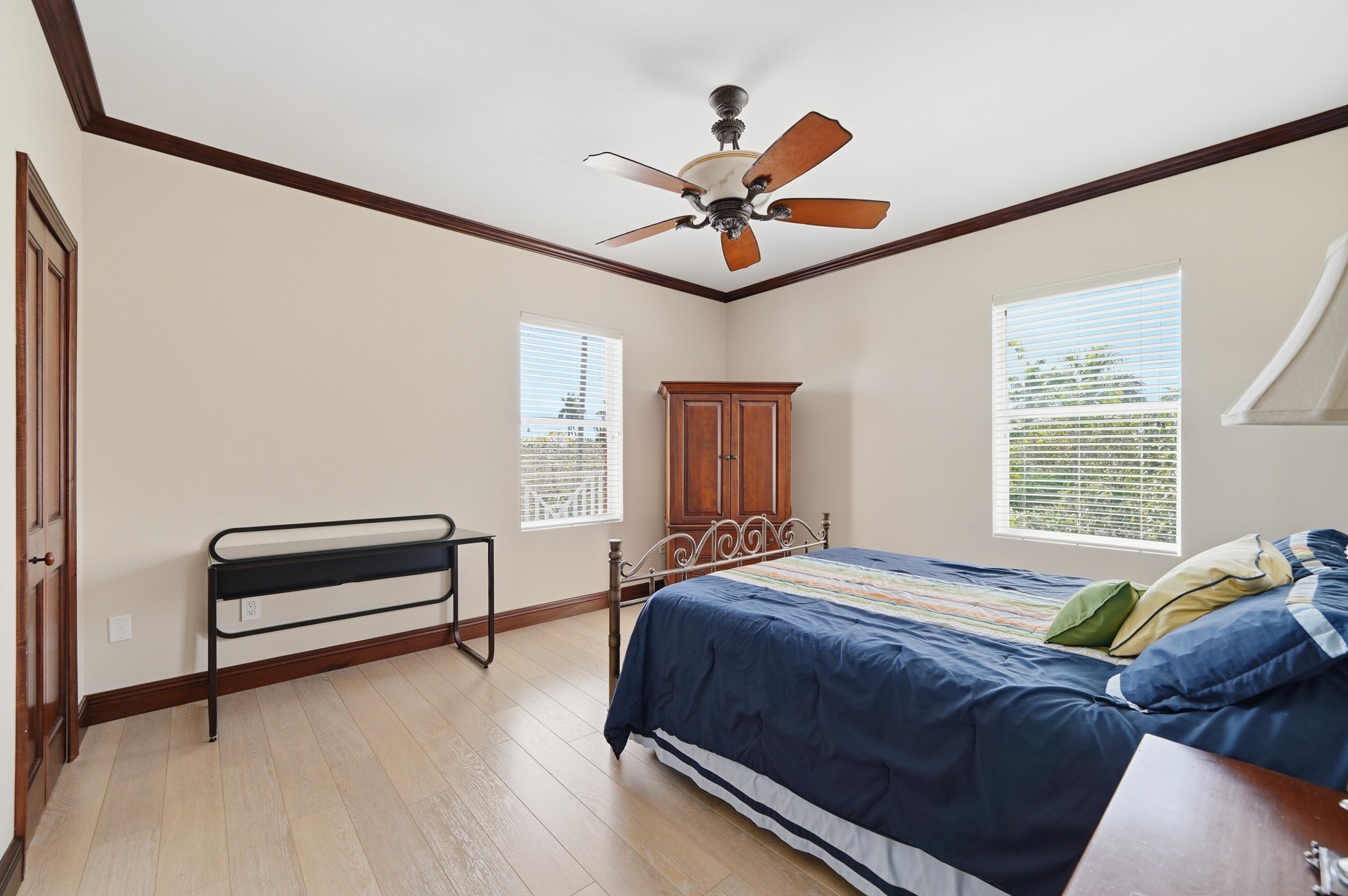 DAVIS ISLES - Residential