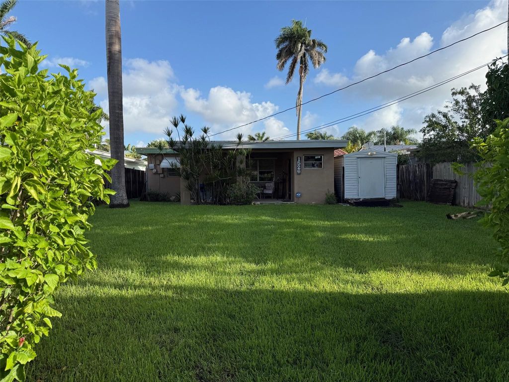 Photo of 1526 Shenandoah Street, Hollywood, FL 33020 (MLS # F10544731)