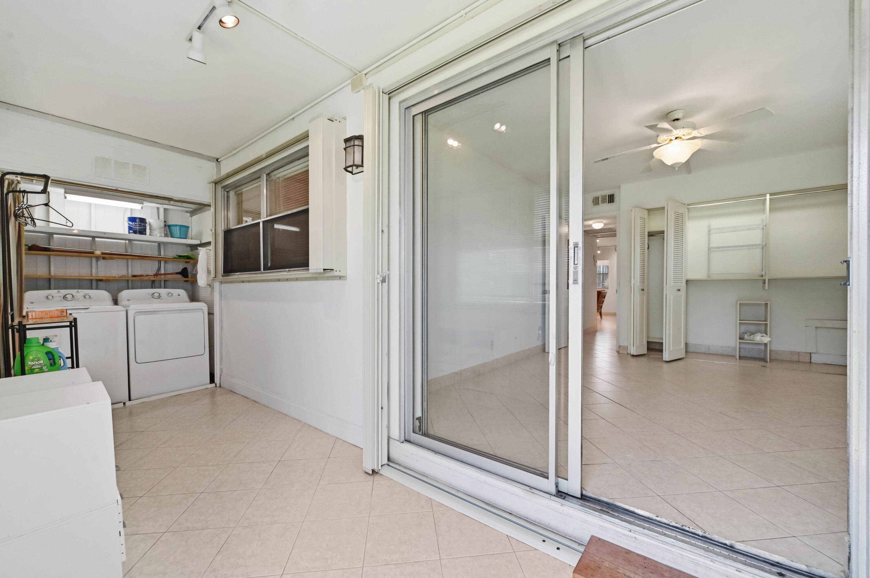 KINGS POINT FLANDERS CONDOS - Residential