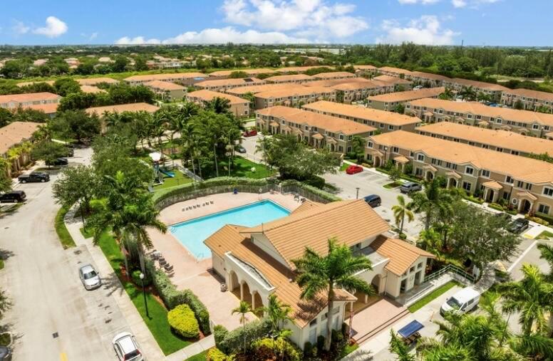 1486 SE 25th Avenue, Homestead, FL, 33035/$345,000 1 1486 SE 25th Avenue