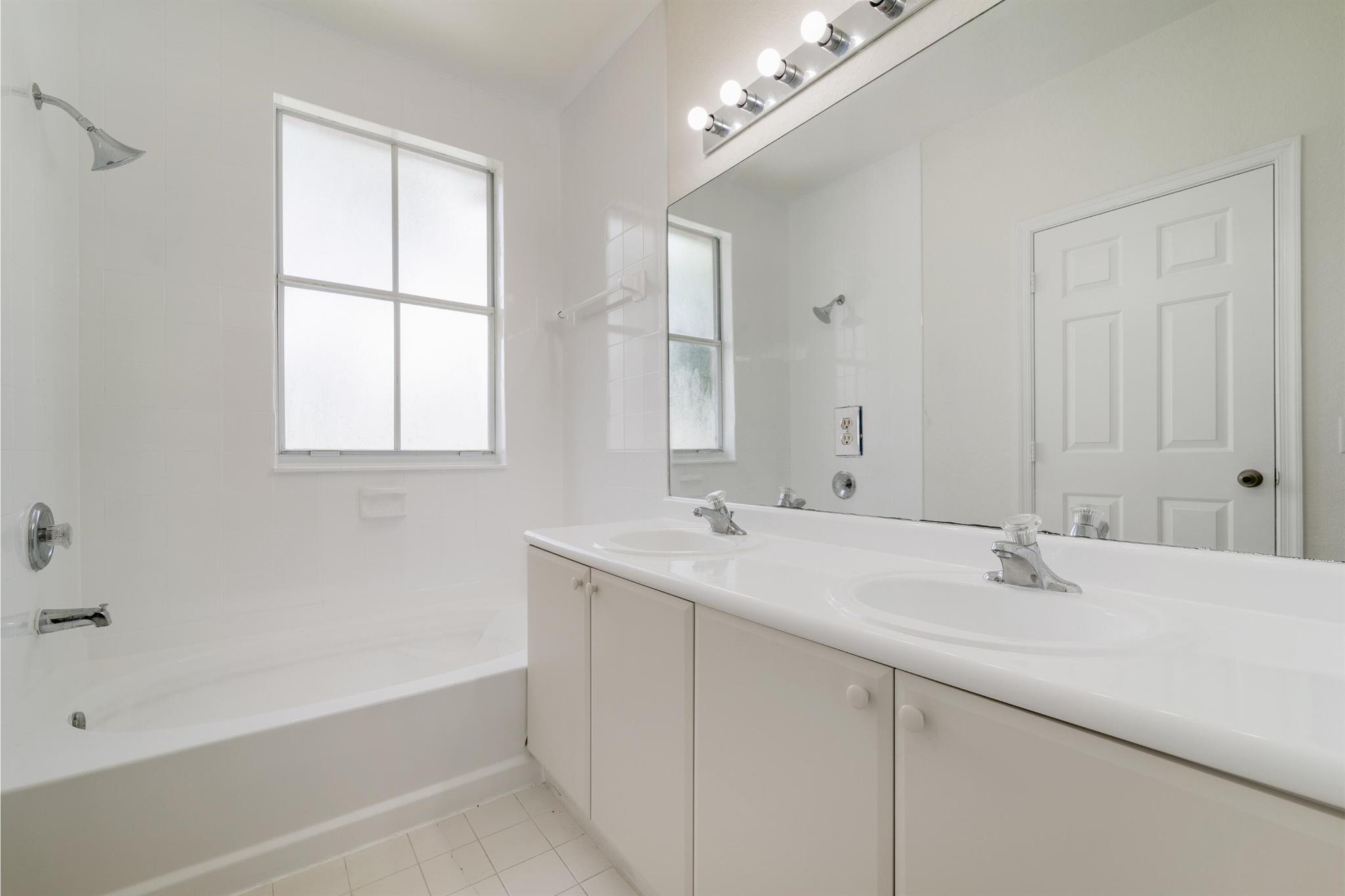 KEYS GARDEN - Residential