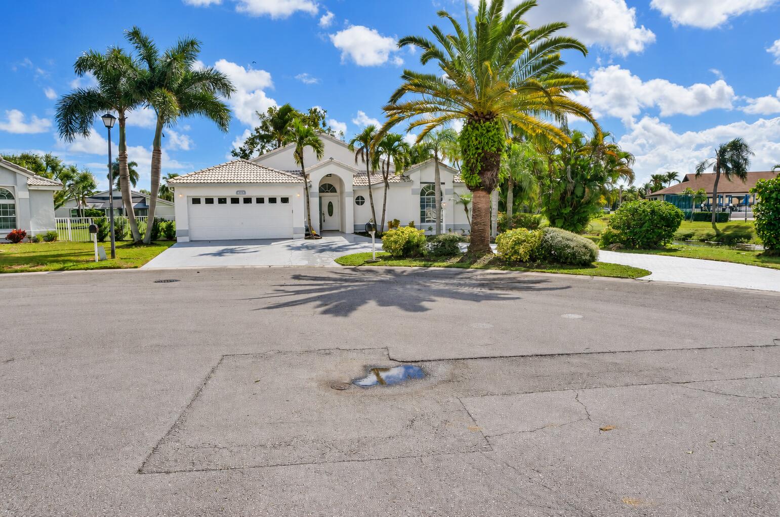 4270 CAMROSE Lane