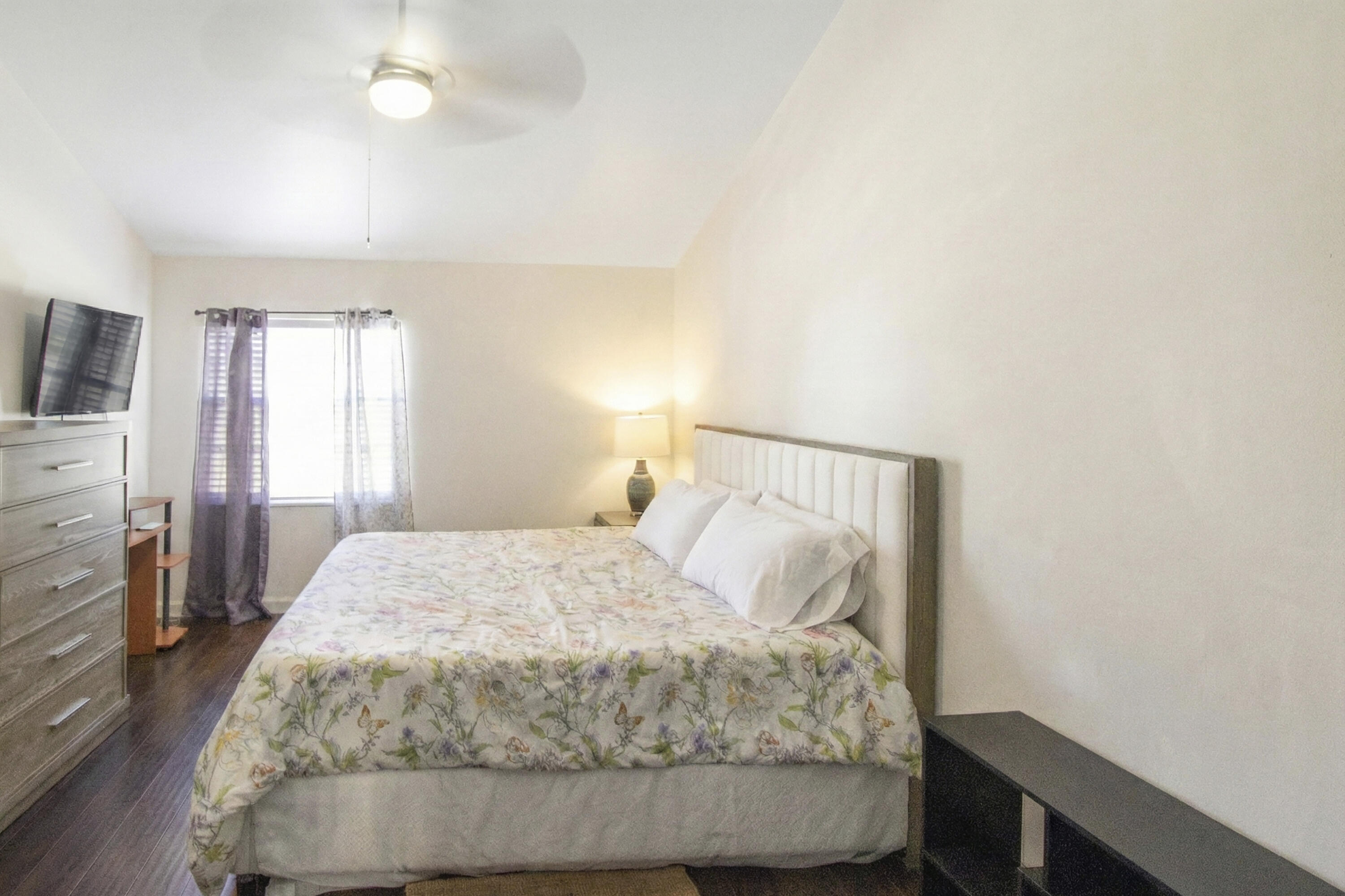 JOGGERS RUN - Residential