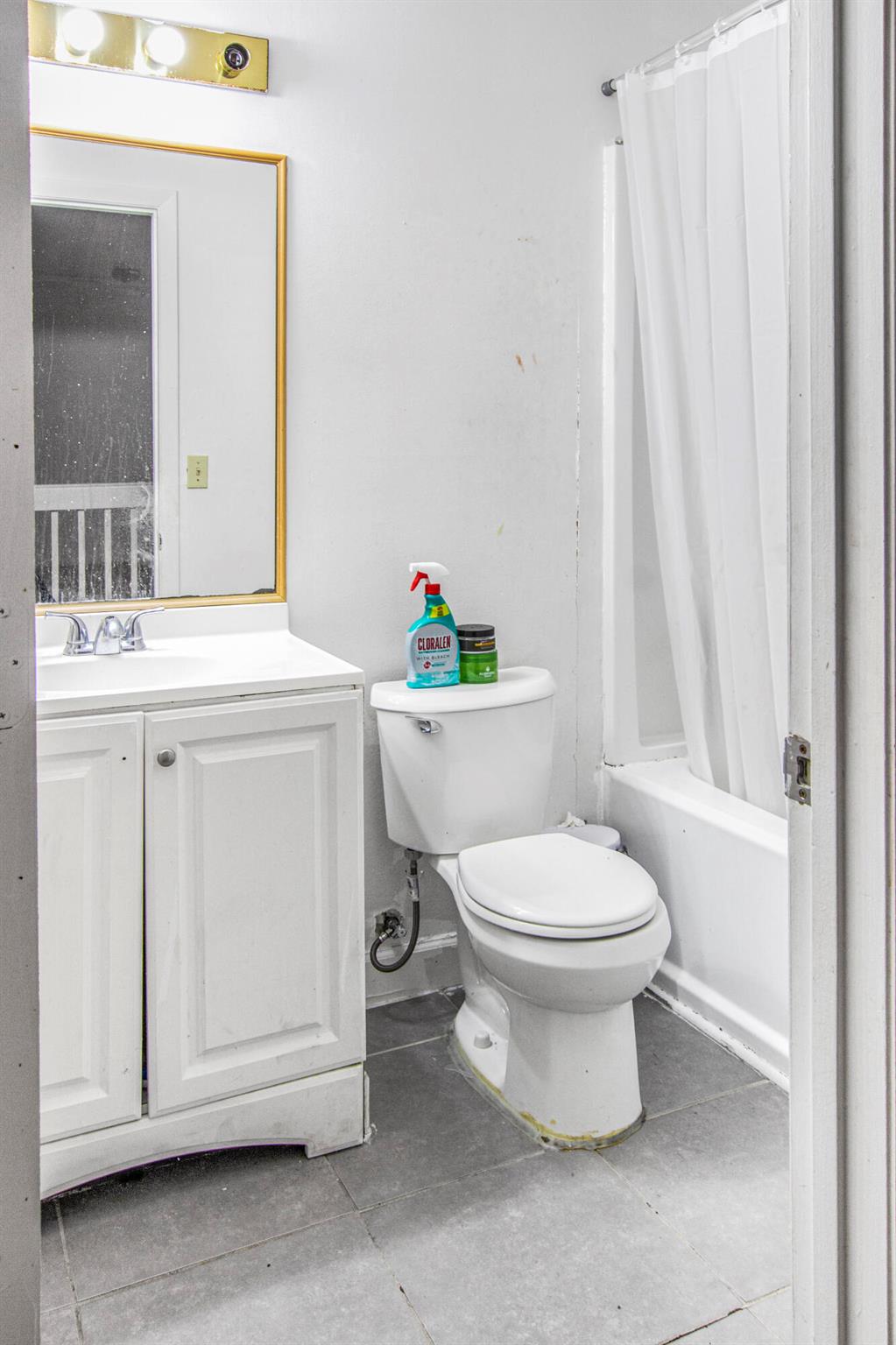 JOGGERS RUN - Residential