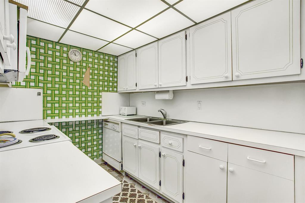 OLD PORT COVE CONDO ONE - Residential