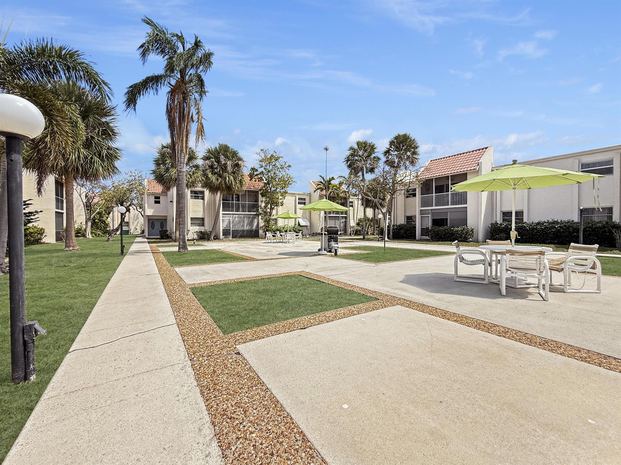 DEERFIELD PINES CONDO - Residential