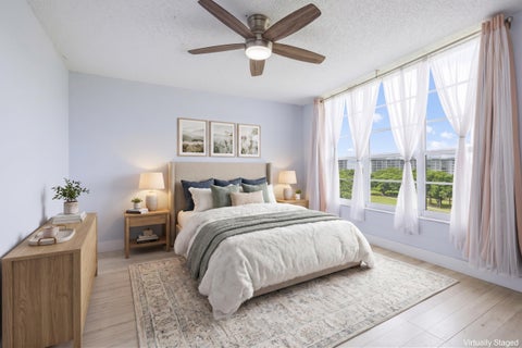 Tiny photo for 575 Oaks Lane #708, Pompano Beach, FL 33069 (MLS # B26086378)