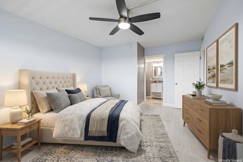 Tiny photo for 575 Oaks Lane #708, Pompano Beach, FL 33069 (MLS # B26086378)