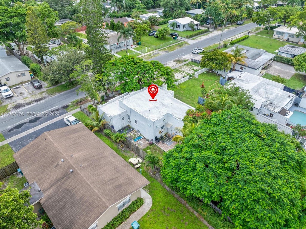 Photo of 224 SW 14th Street, Dania Beach, FL 33004 (MLS # B26058679)