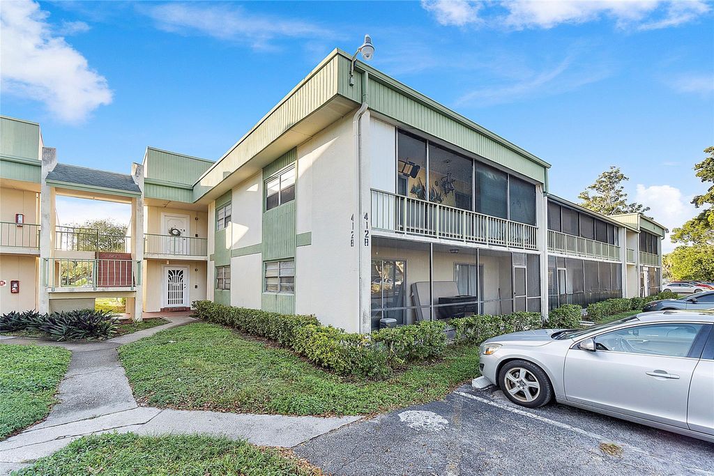 Photo of 4128 NW 88th Avenue #101, Coral Springs, FL 33065 (MLS # F10509928)