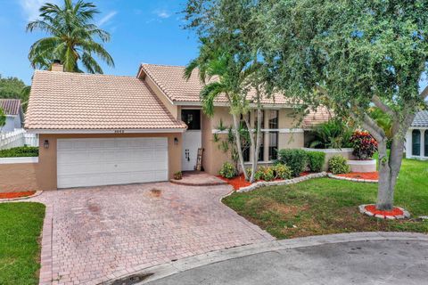 5642 NW 64 LN Coral Springs FL 33067