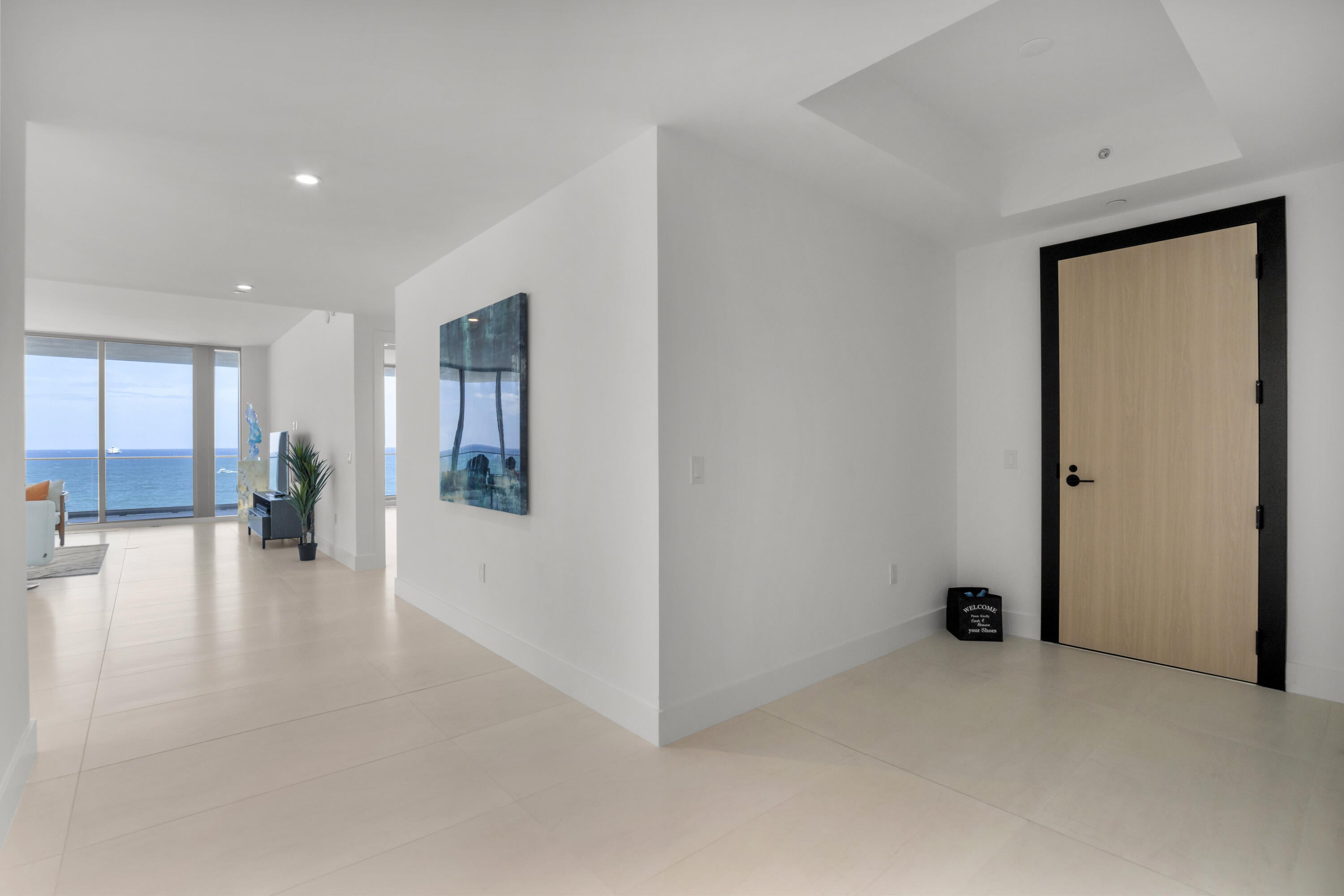151 N Seabreeze Boulevard N