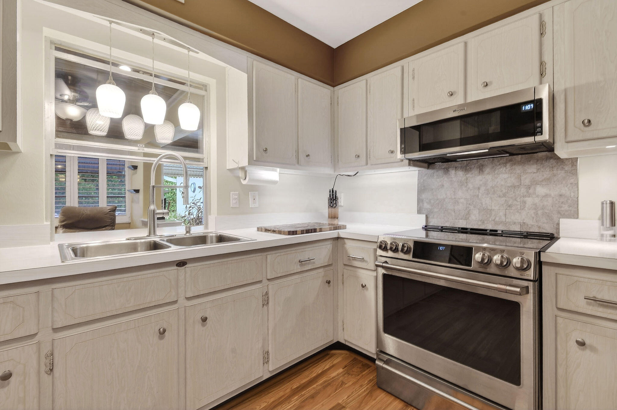 KELSEY CITY - Residential