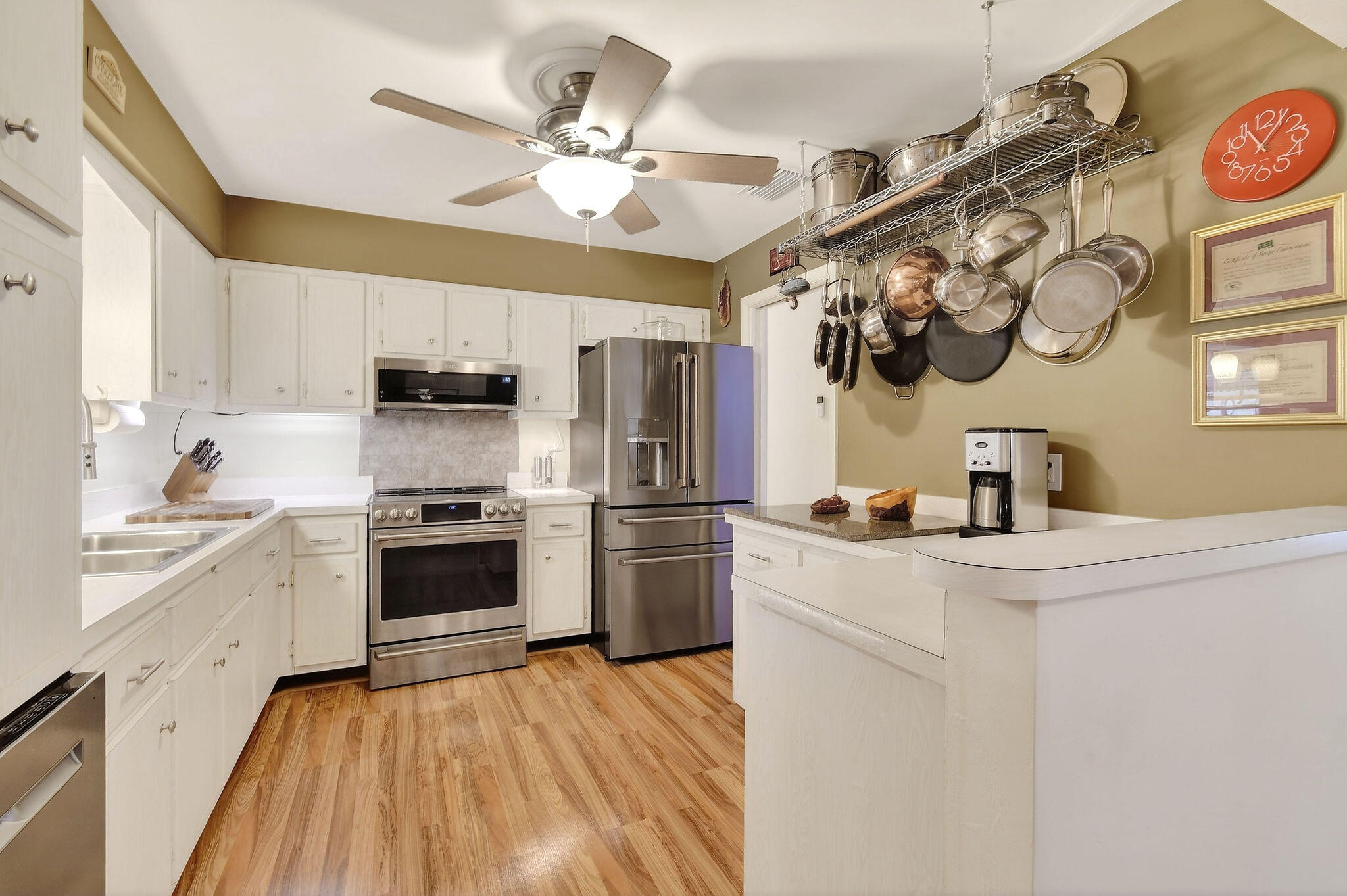 KELSEY CITY - Residential