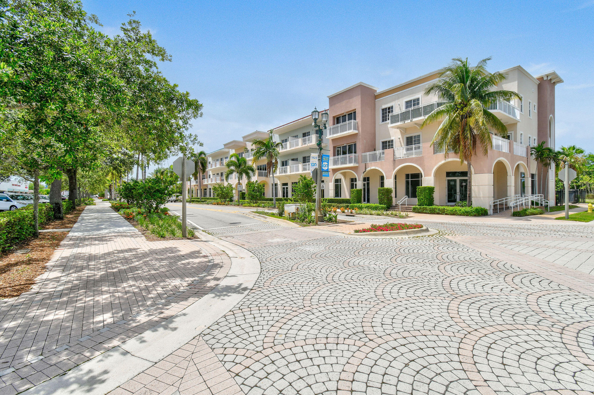 KELSEY CITY - Residential