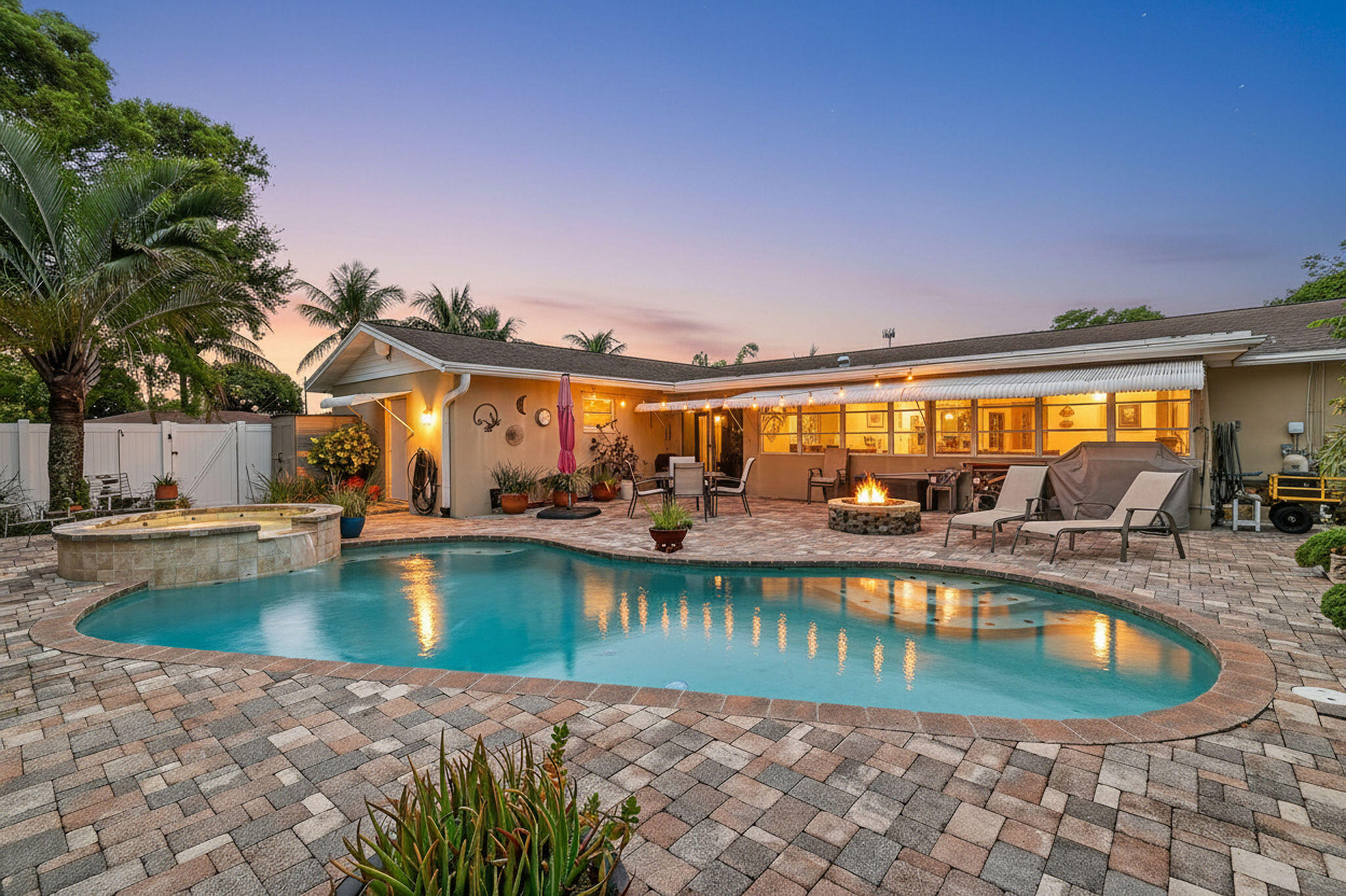 KELSEY CITY - Residential