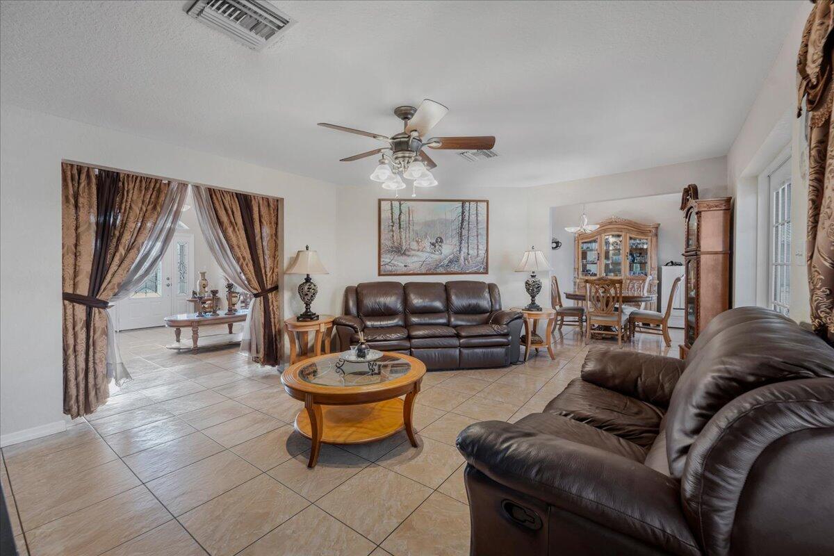 RIDGEVIEW ESTATES ADD 2 - Residential