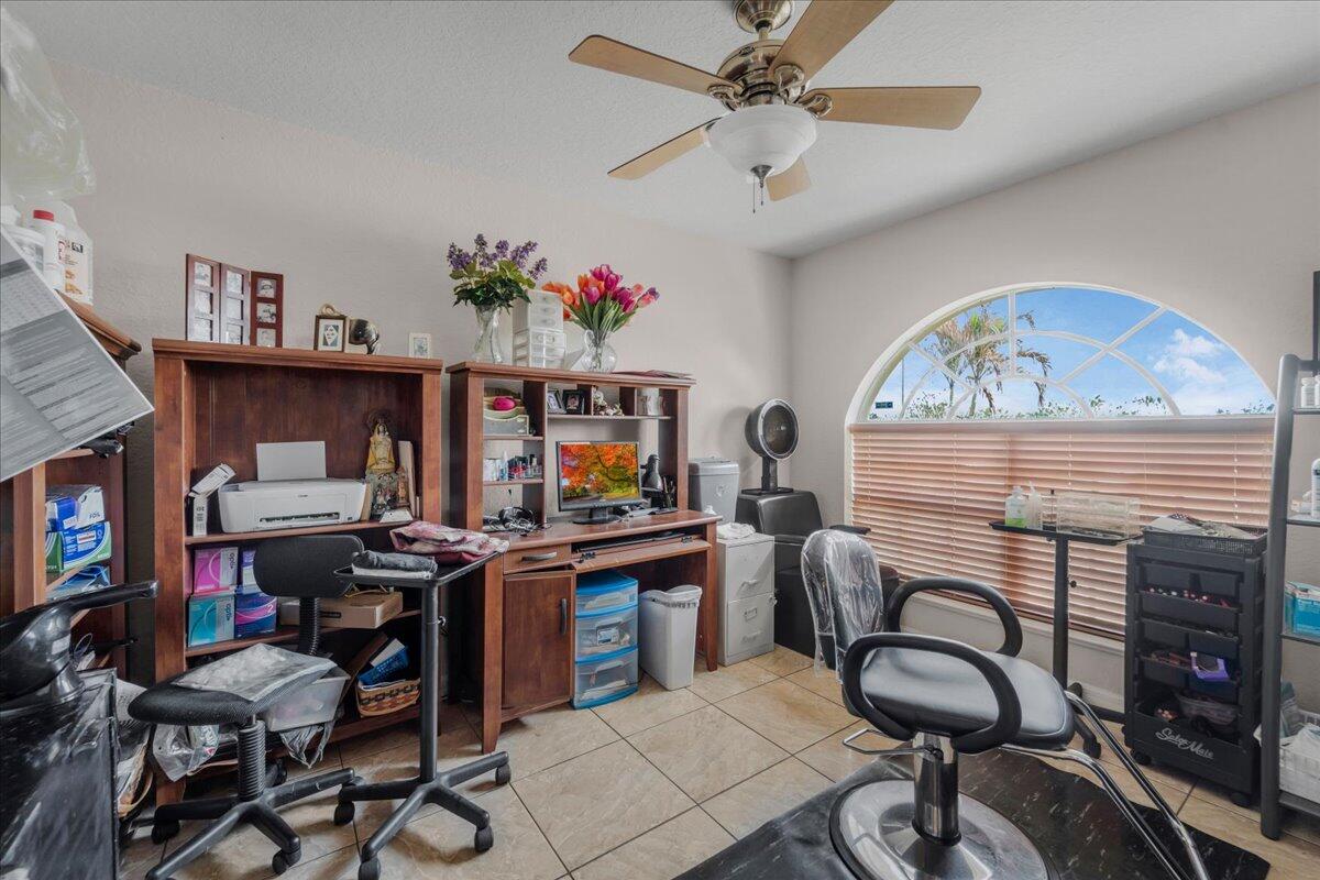 RIDGEVIEW ESTATES ADD 2 - Residential