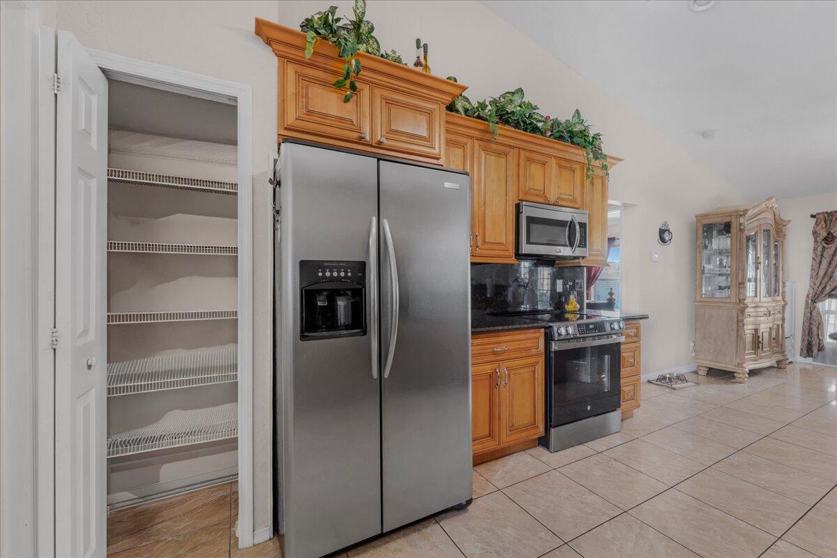 RIDGEVIEW ESTATES ADD 2 - Residential