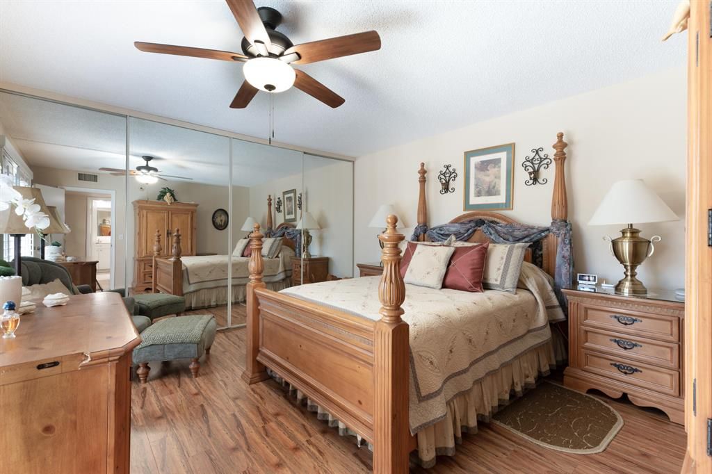 Photo of 3300 Meridian Way S #D, Palm Beach Gardens, FL 33410 (MLS # R10865092)