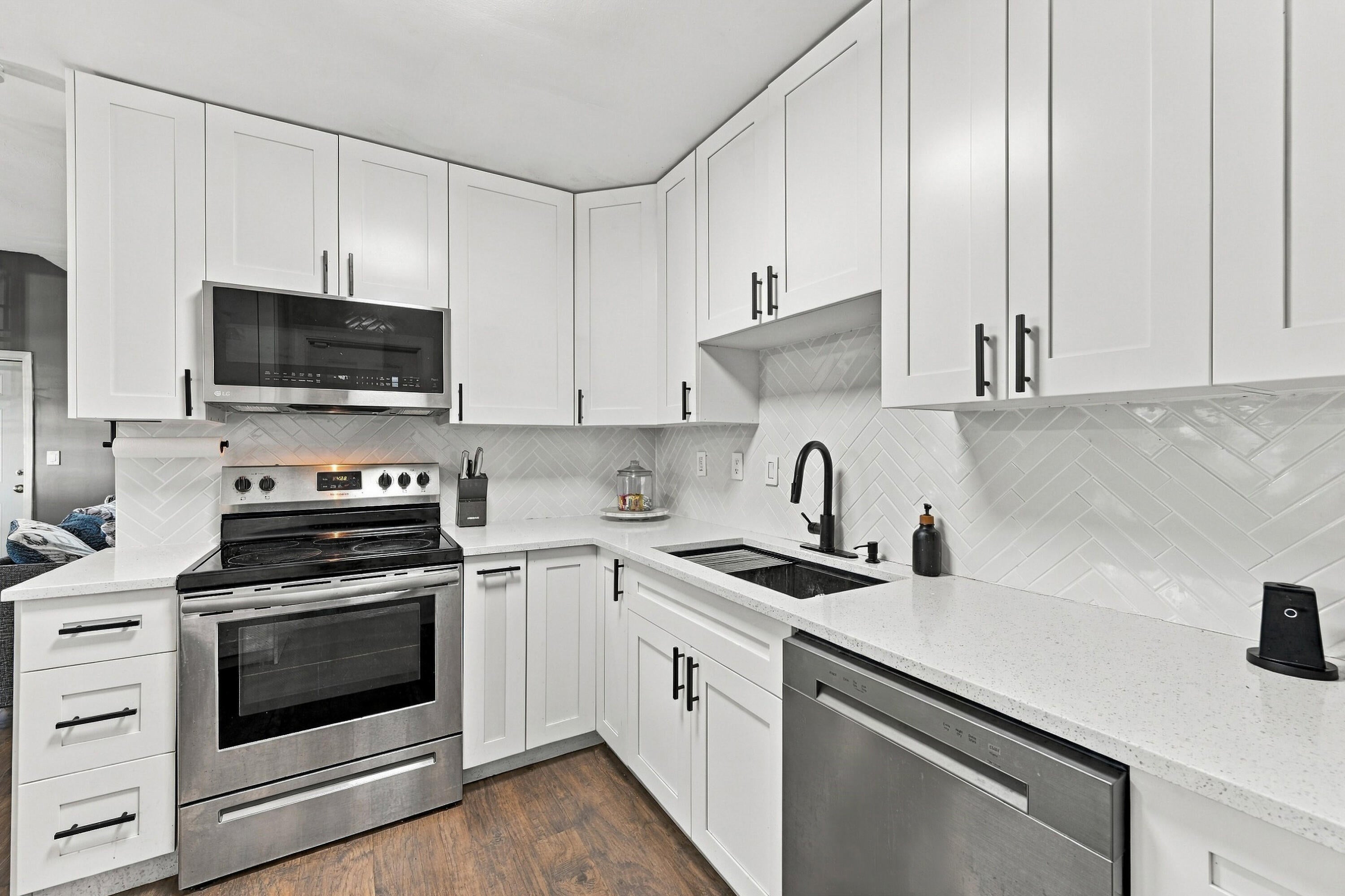6240 NW 16TH Place