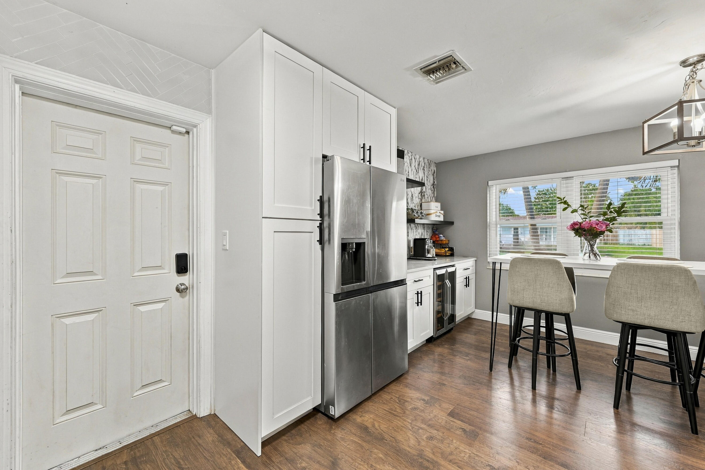 6240 NW 16TH Place