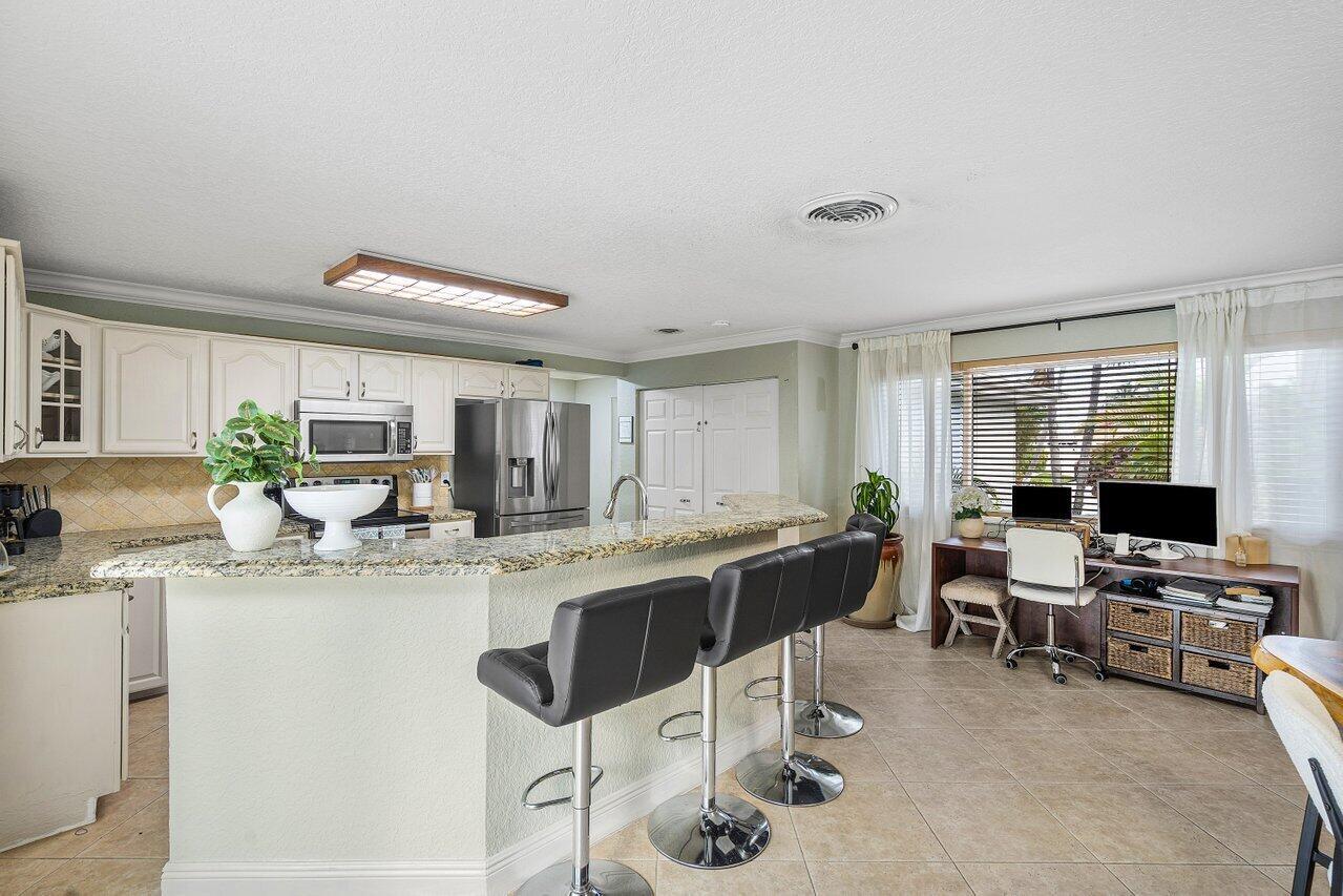 401 SE 14th Avenue