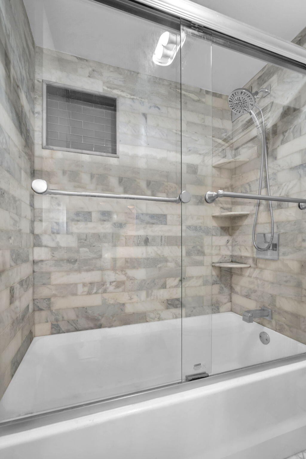 PORT DE MER CONDO - Residential