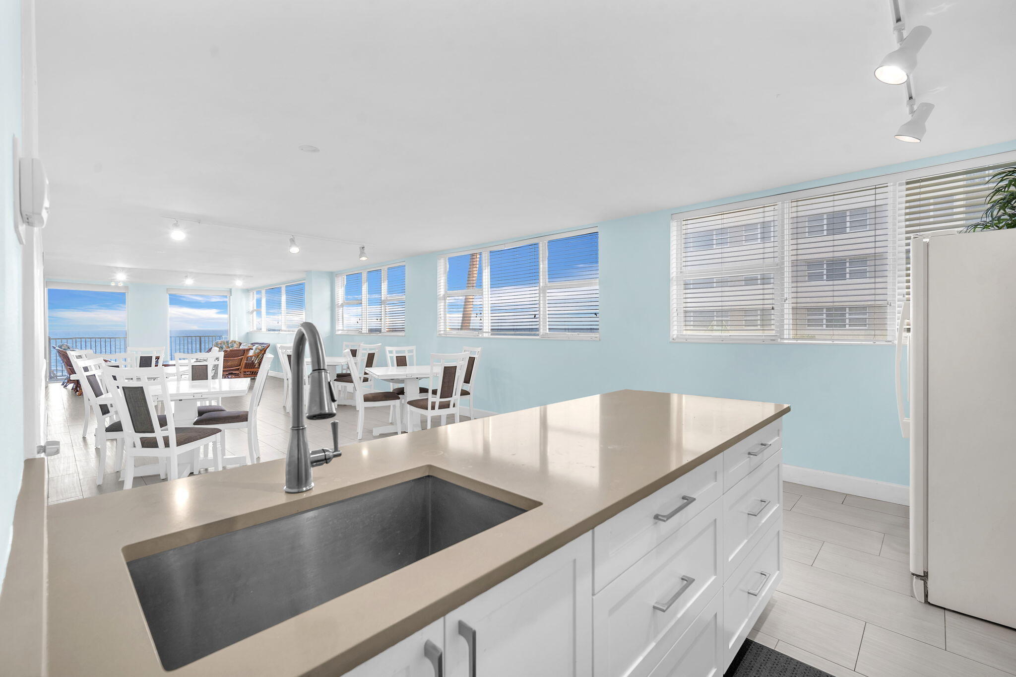 PORT DE MER CONDO - Residential