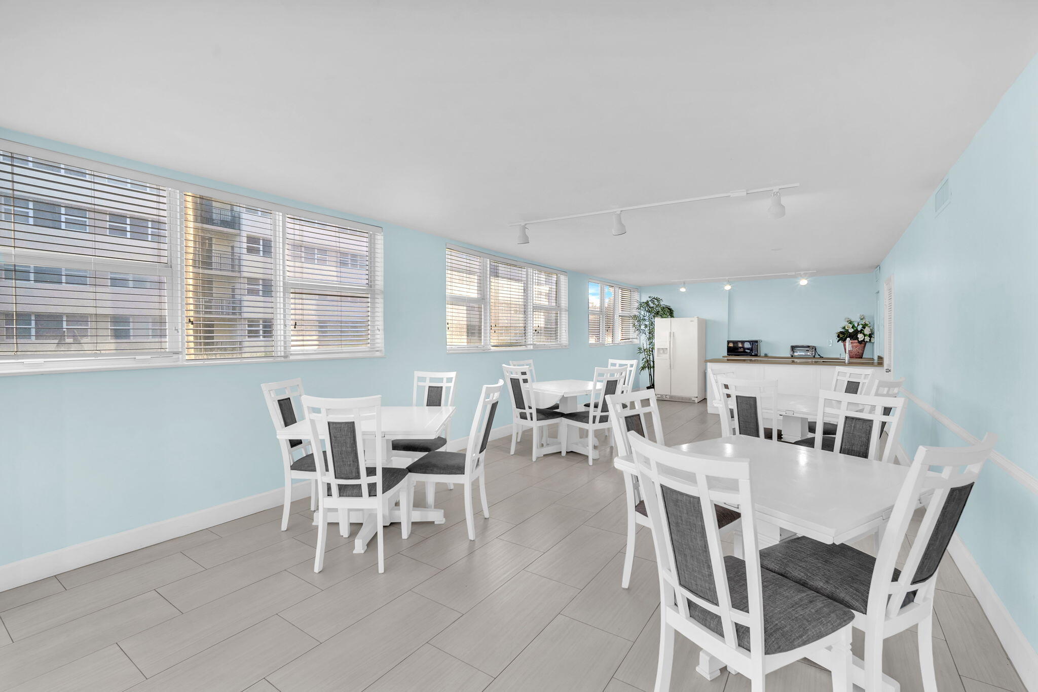 PORT DE MER CONDO - Residential