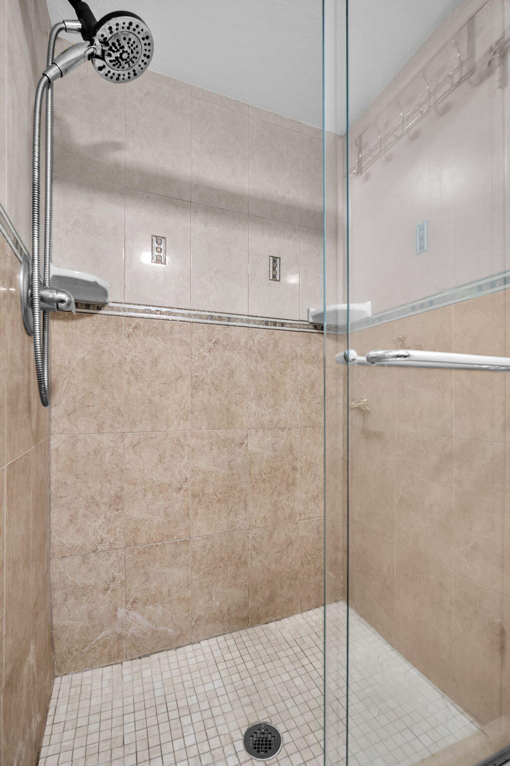 PORT DE MER CONDO - Residential