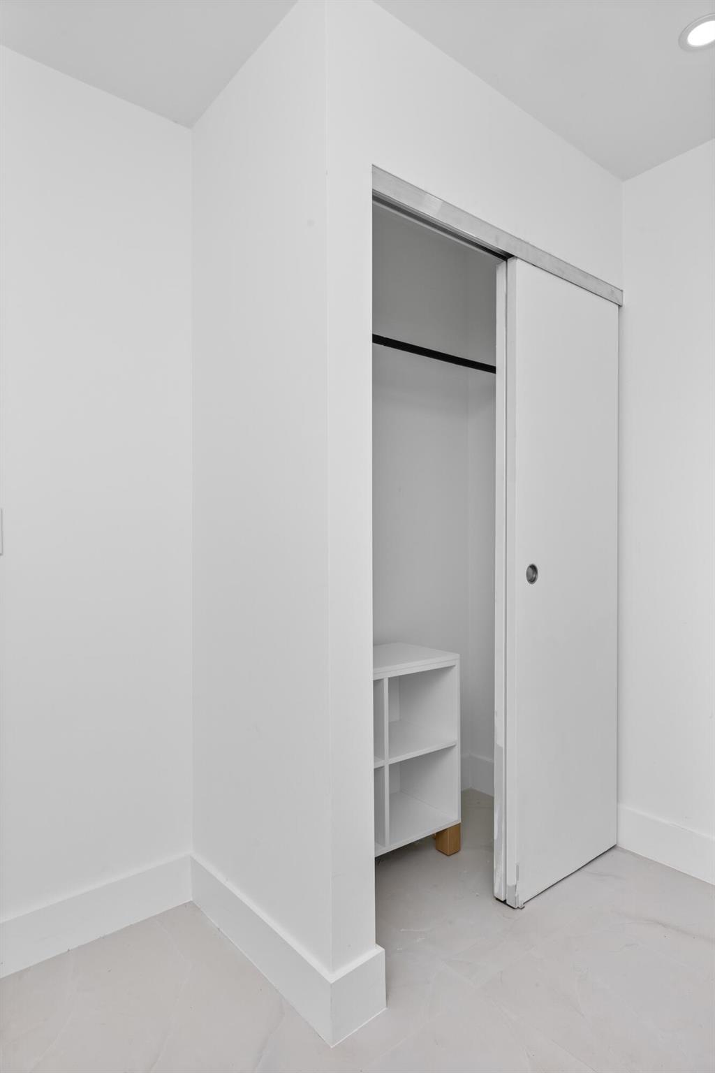 GREYKNOLL GOLF ESTS - Residential