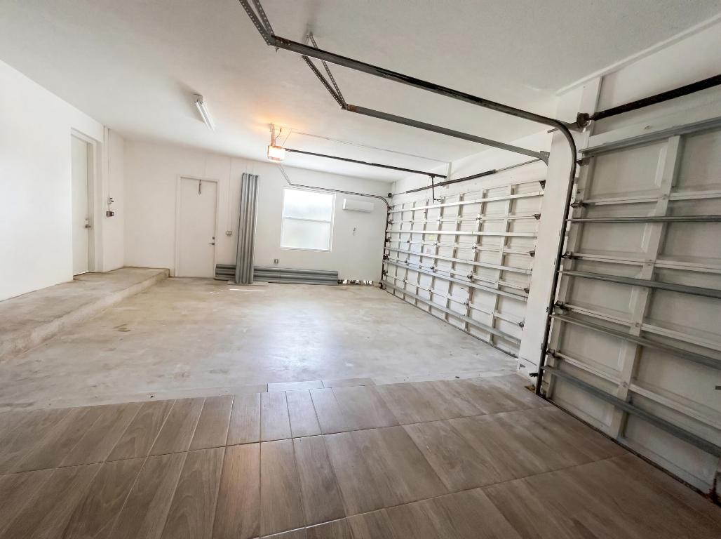 PASADENA AT PEMBROKE SHORES - Residential