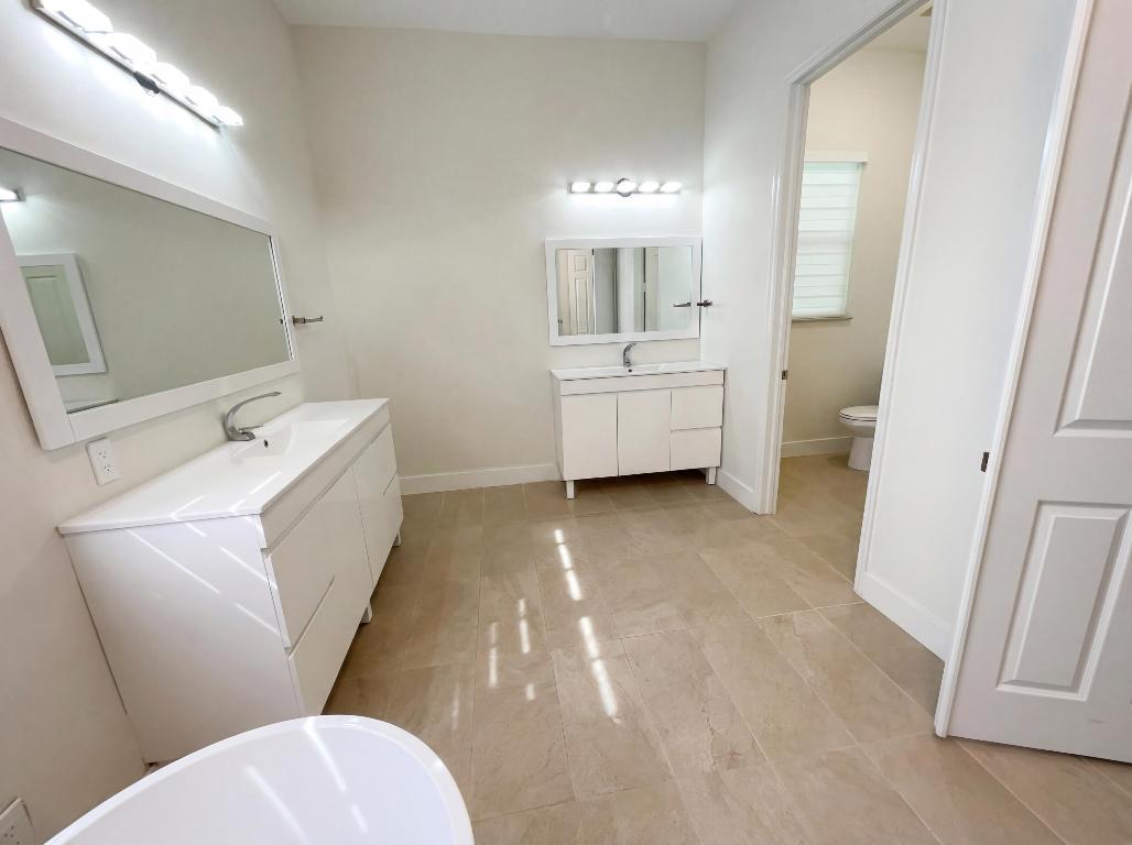 PASADENA AT PEMBROKE SHORES - Residential