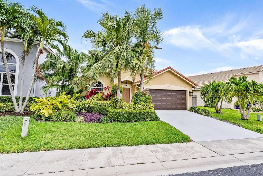 Photo of 149 Cypress Cove, Jupiter, FL 33458 (MLS # R11004680)