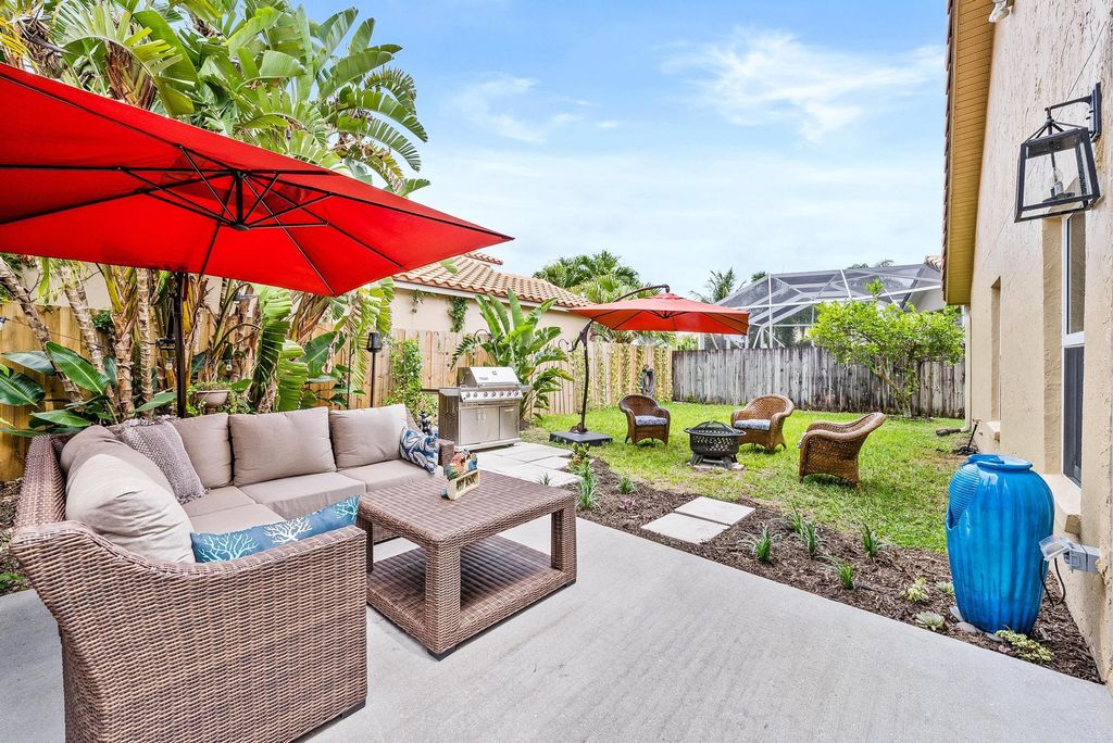 Photo of 149 Cypress Cove, Jupiter, FL 33458 (MLS # R11004680)