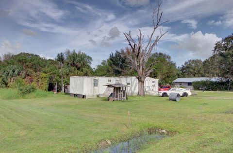 A home in Okeechobee