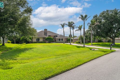 Tiny photo for 3706 SECLUDED OAK Court, Melbourne, FL 32934 (MLS # B26054461)