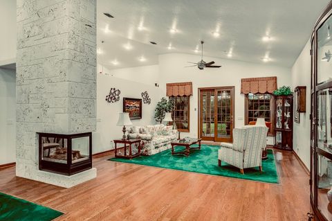 Tiny photo for 3706 SECLUDED OAK Court, Melbourne, FL 32934 (MLS # B26054461)