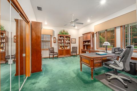 Tiny photo for 3706 SECLUDED OAK Court, Melbourne, FL 32934 (MLS # B26054461)