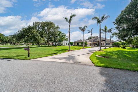 Tiny photo for 3706 SECLUDED OAK Court, Melbourne, FL 32934 (MLS # B26054461)
