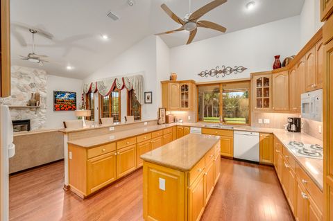 Tiny photo for 3706 SECLUDED OAK Court, Melbourne, FL 32934 (MLS # B26054461)