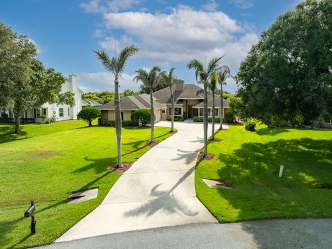 Photo of 3706 SECLUDED OAK Court, Melbourne, FL 32934 (MLS # B26054461)