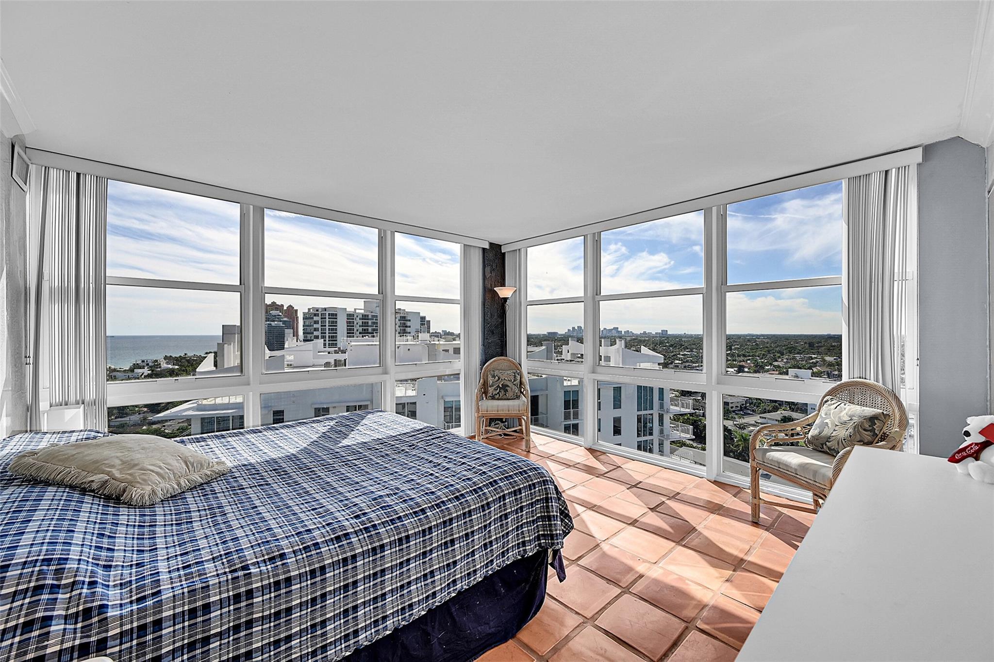 Vantage View Condo - Residential Lease